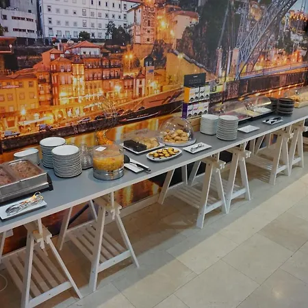 Hotel La Fontaine 3*