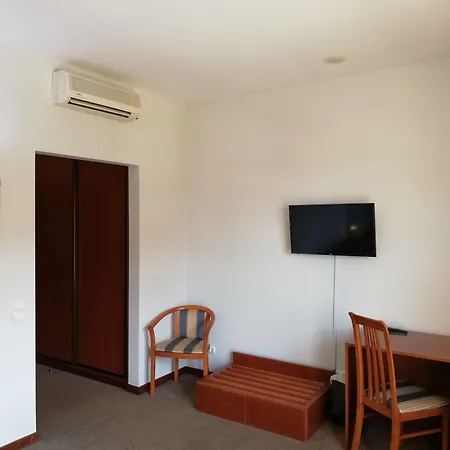 La Fontaine Hotel 3*