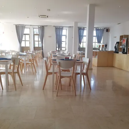 La Fontaine Otel Esmoriz