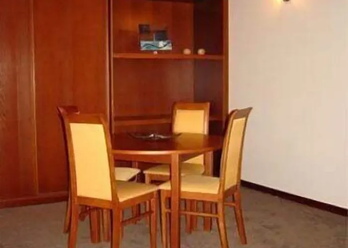 Отель La Fontaine