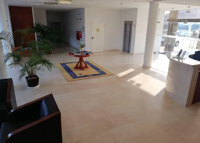 Отель La Fontaine 3*