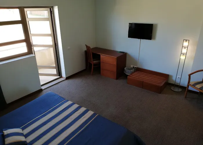 La Fontaine Отель