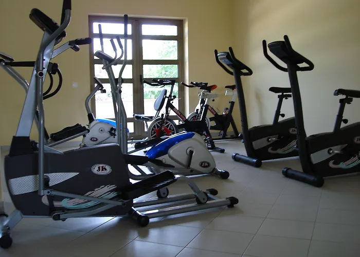 La Fontaine Отель