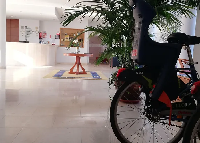 La Fontaine Отель Эшмориш