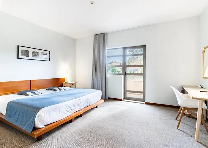 Отель La Fontaine