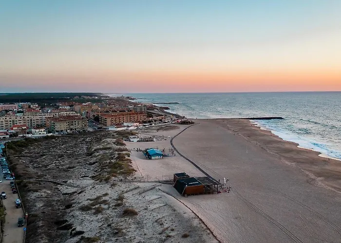 La Fontaine Отель Эшмориш